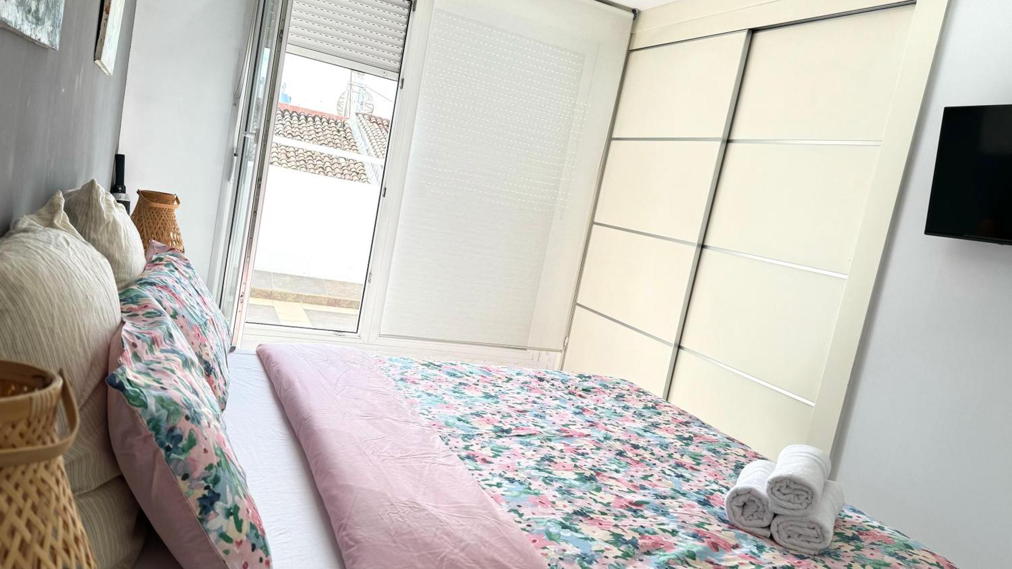 Center City, Puerta Del Sol Terraza Apartment Мадрид Екстериор снимка