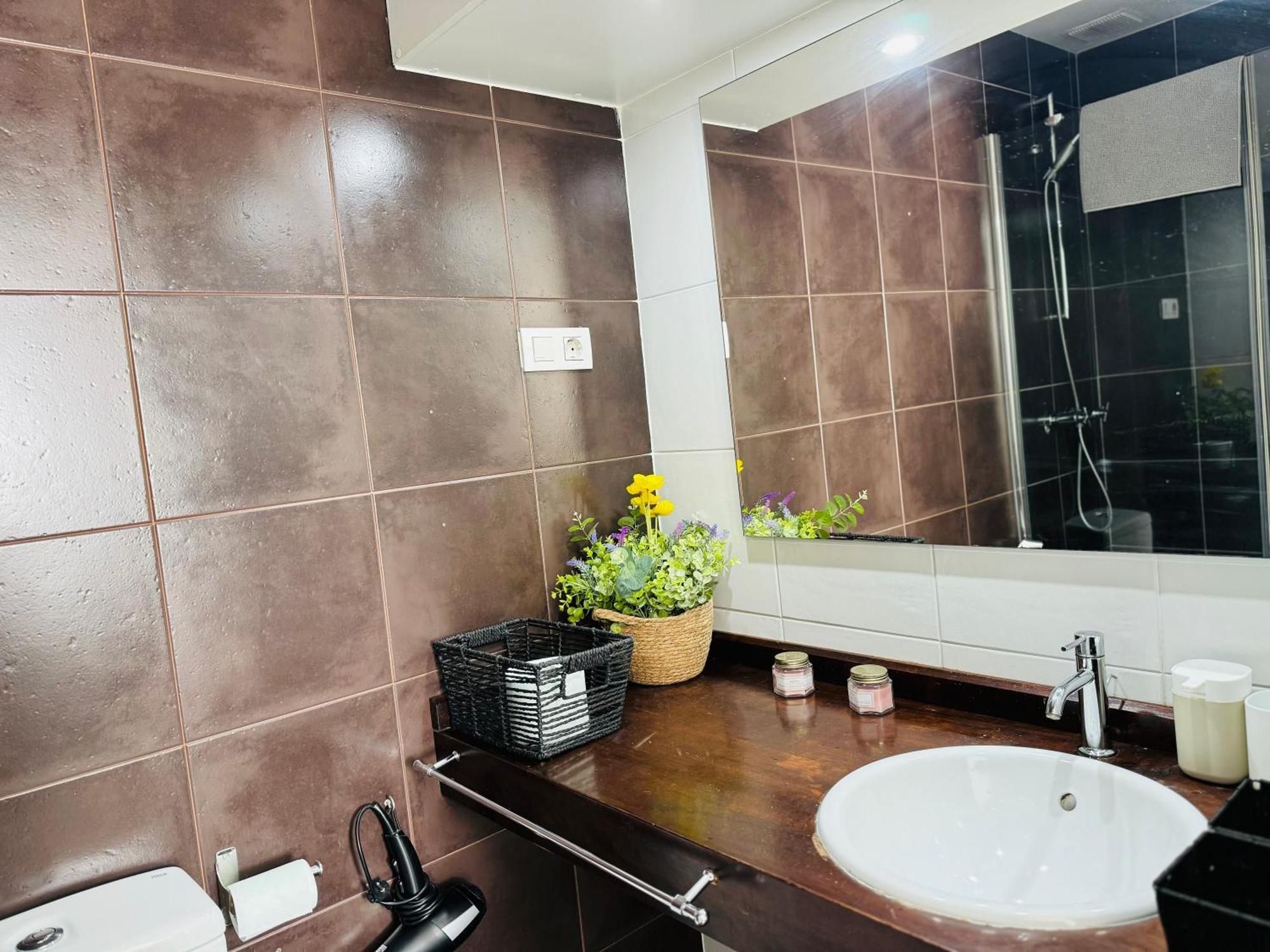 Center City, Puerta Del Sol Terraza Apartment Мадрид Екстериор снимка