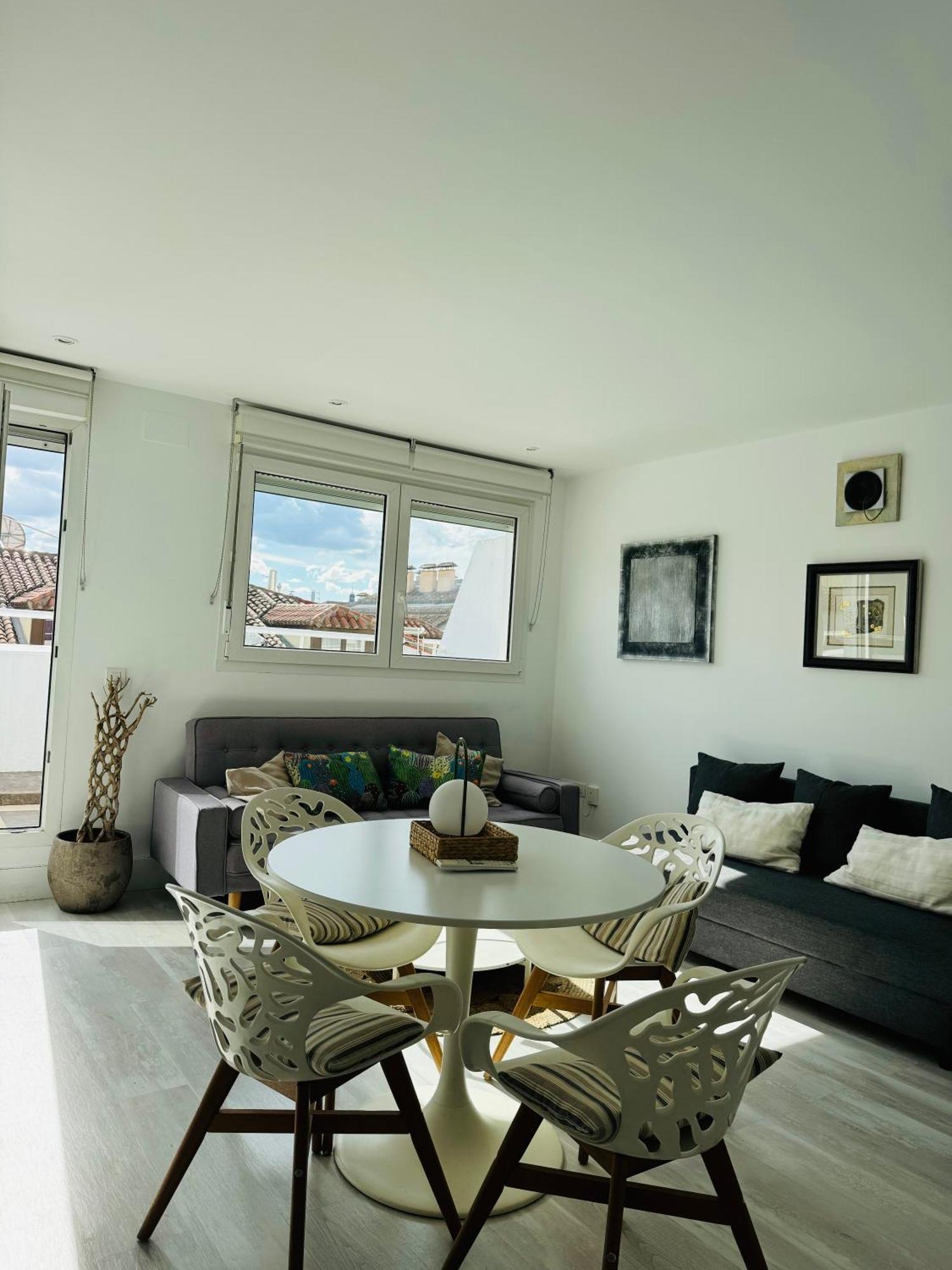 Center City, Puerta Del Sol Terraza Apartment Мадрид Екстериор снимка