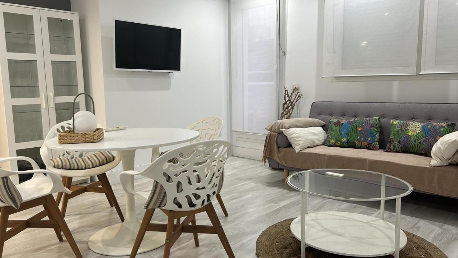 Center City, Puerta Del Sol Terraza Apartment Мадрид Екстериор снимка